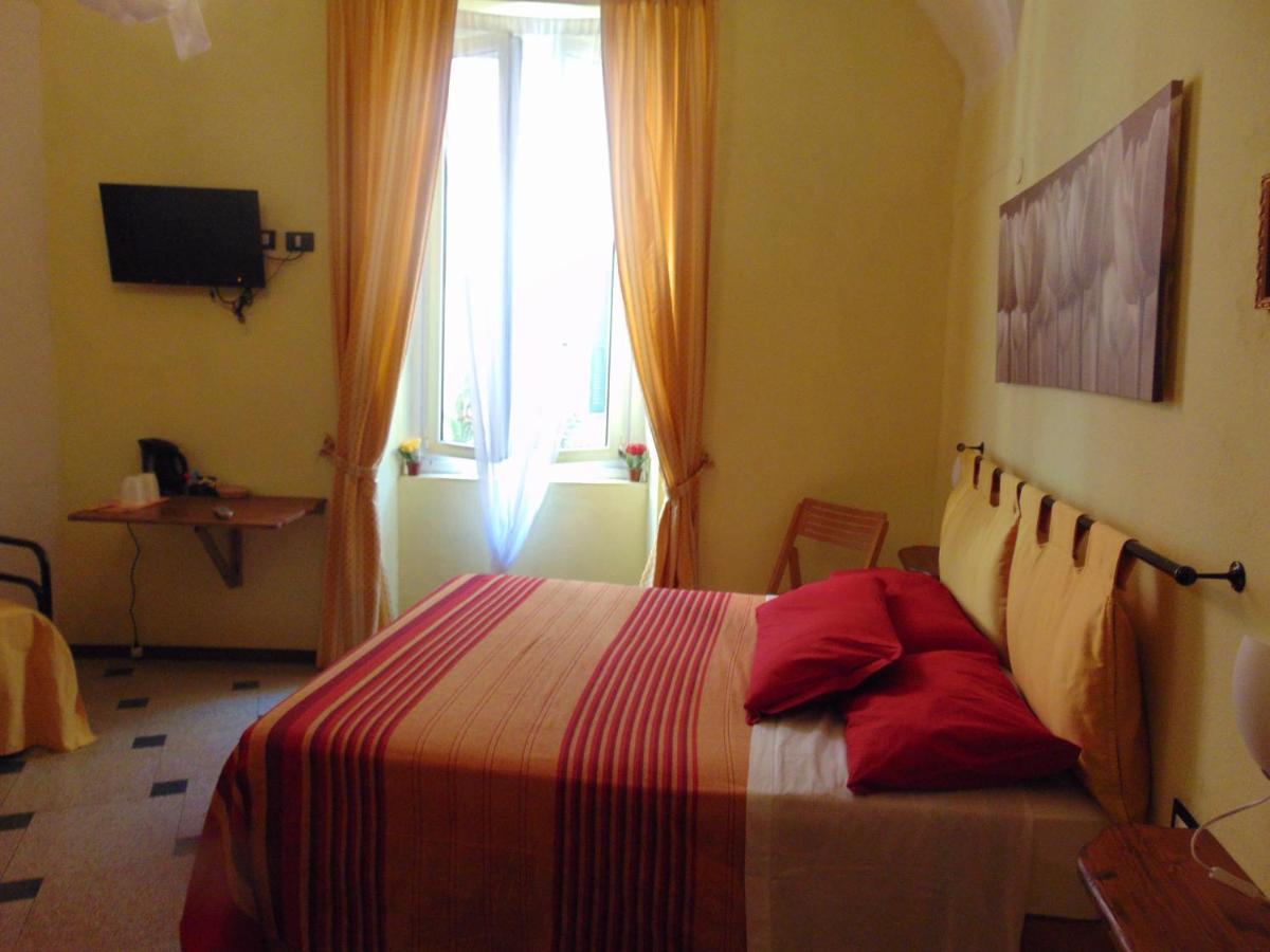 Il Pignoletto Bed & Breakfast Riva Ligure Ngoại thất bức ảnh